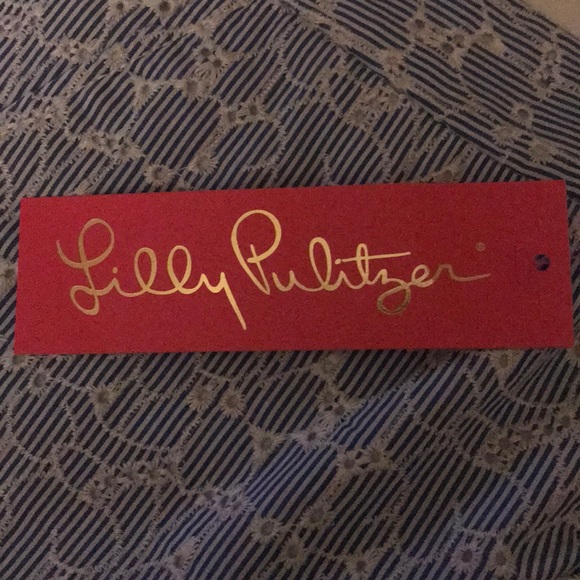 NWT. Lily Pulitzer butter cup shorts. Size 0 - Picture 4 of 4